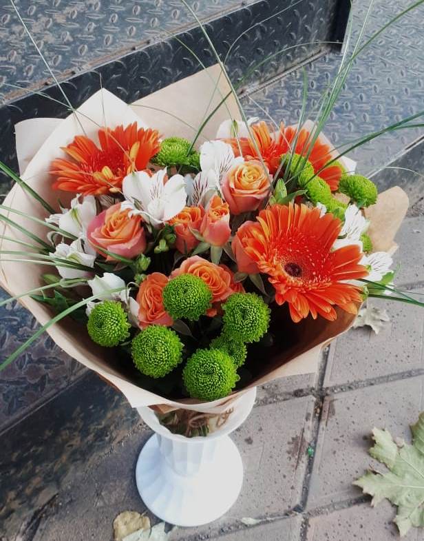 Букет цветов из: Герберы, Хризантемы, Альстромерии и Розы в Липках
