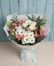 Букет цветов из:  Розы, Лизиантусы и Хризантемы в Липках
