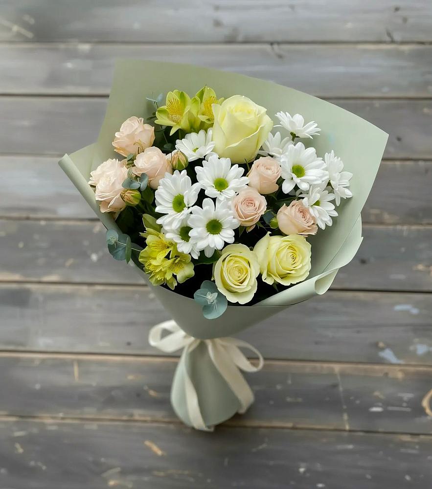 Букет цветов из: Альстромерии, Розы и Хризантемы в Липках