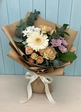 Букет цветов из:  Герберы и Хризантемы в Липках