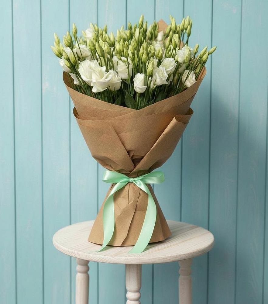 Букет цветов из: Лизиантусы в Липках