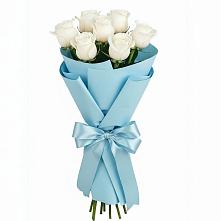 Букет 7 белых роз Проуд в Липках