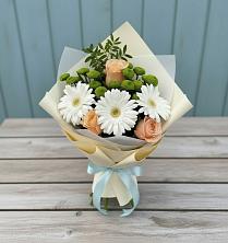 Букет цветов из:  Герберы, Розы и Хризантемы в Липках