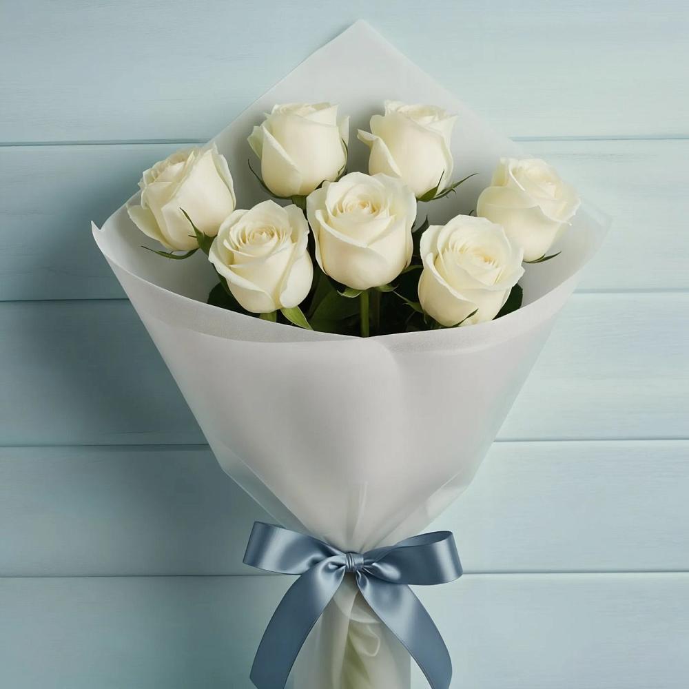 Букет 7 Белых роз Эдлесс Лав в Липках